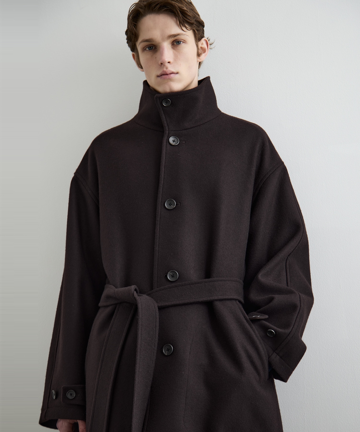 DARK BROWN