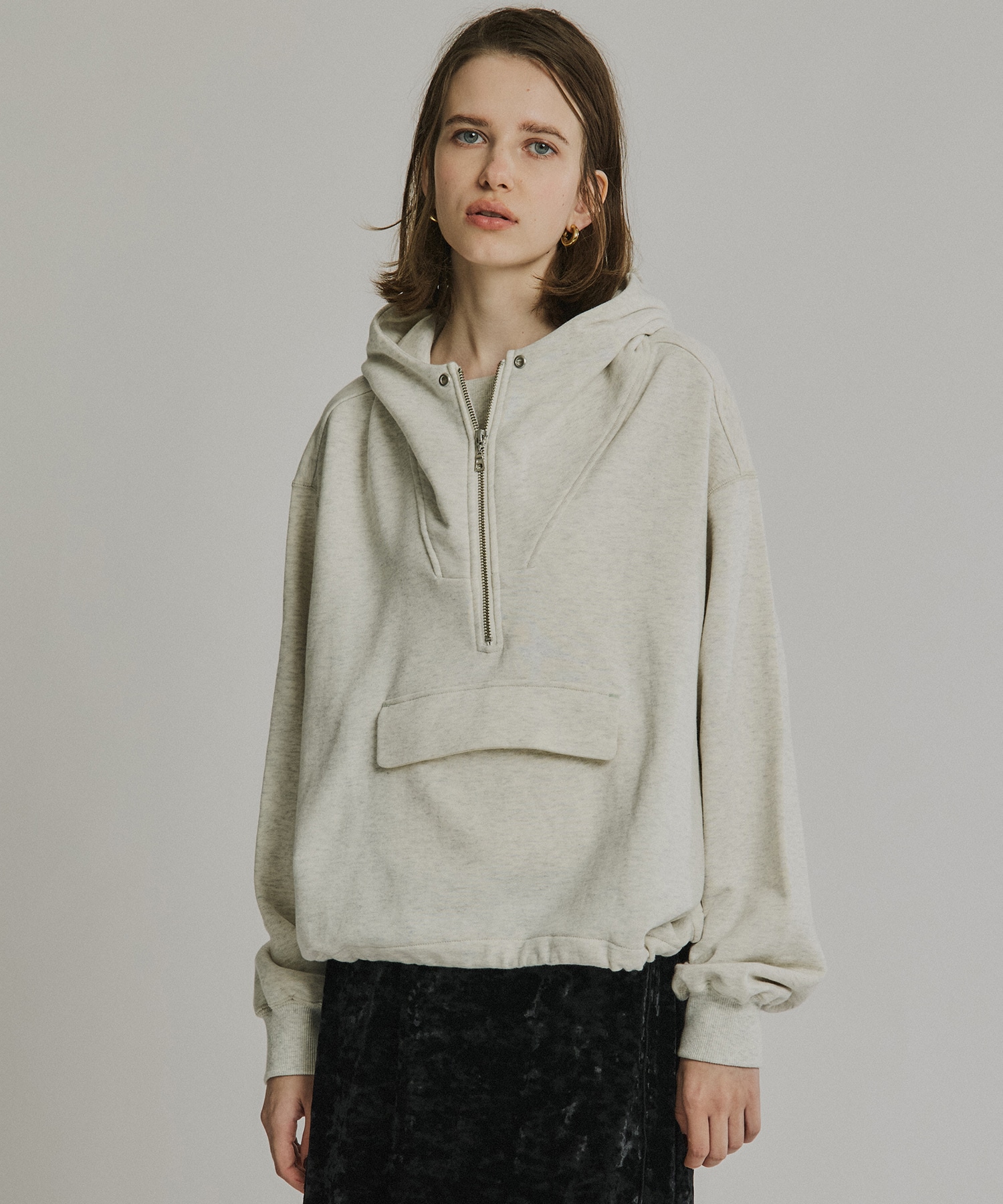 LIGHT GREY