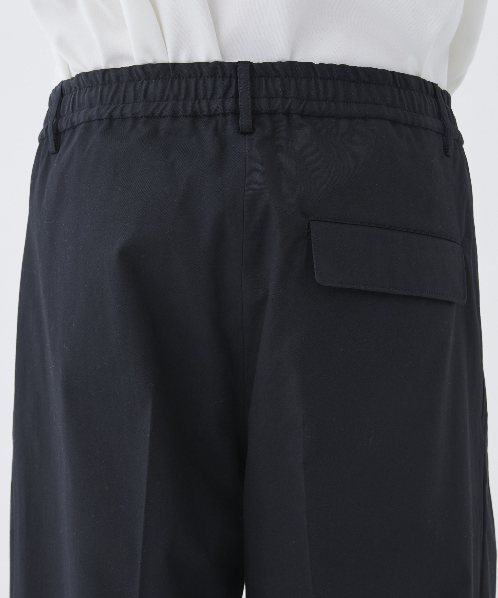 SUMMER LIGHT BARREL CHINOS
