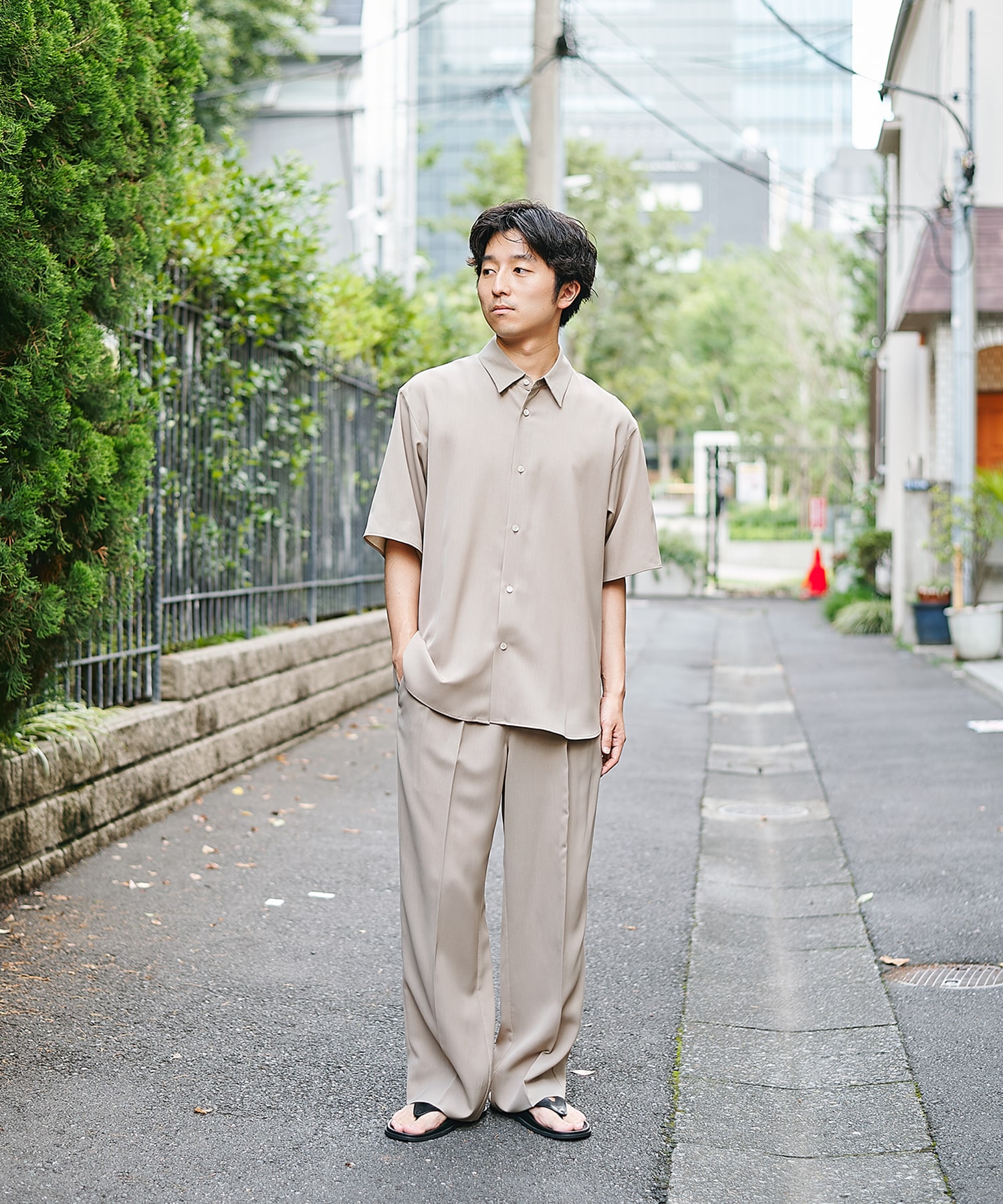 【WEB | 一部店舗限定】SUMMER TRIXION ストレートスラックス