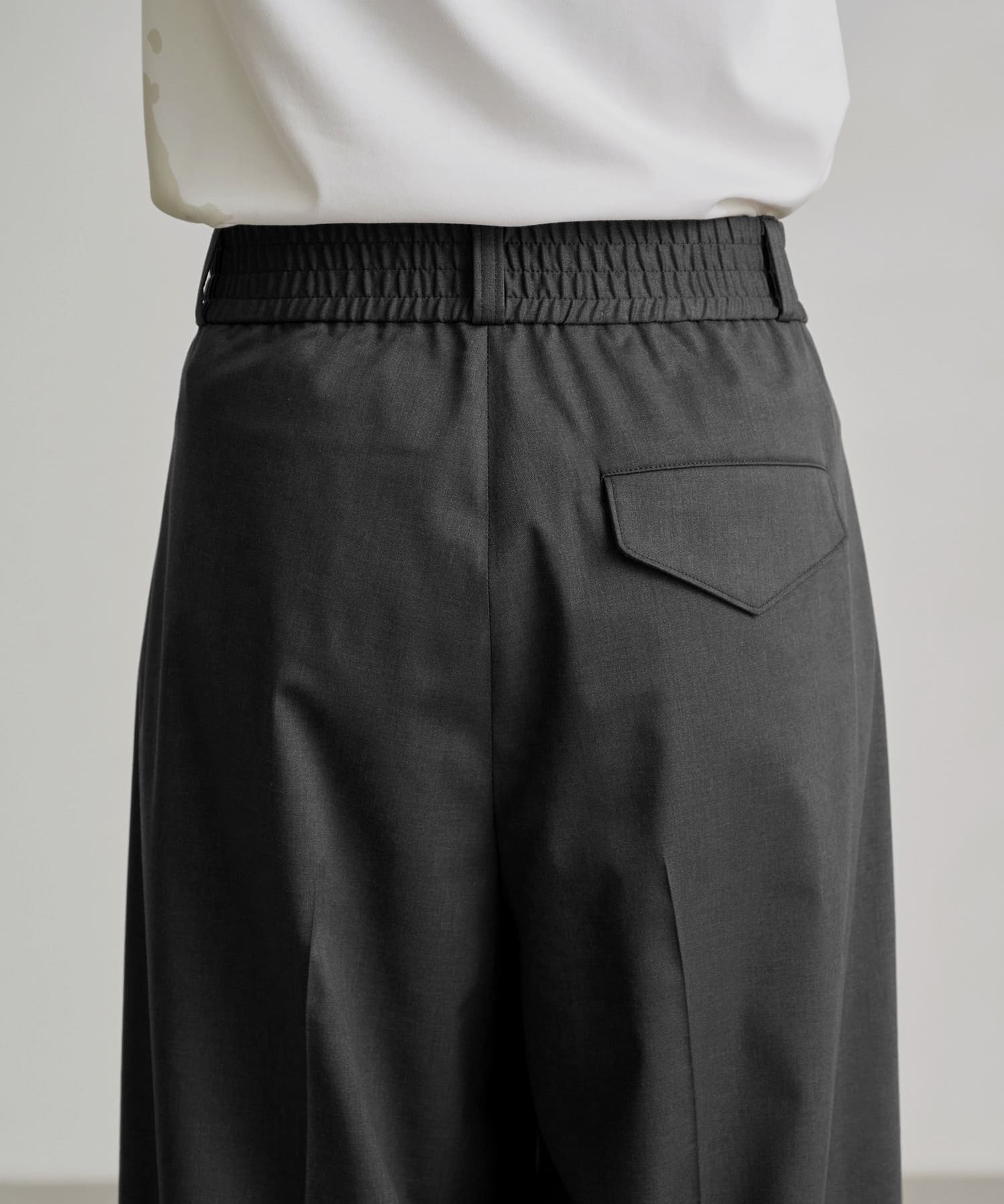 【残りわずか】スムージーワイドバレルスラックス