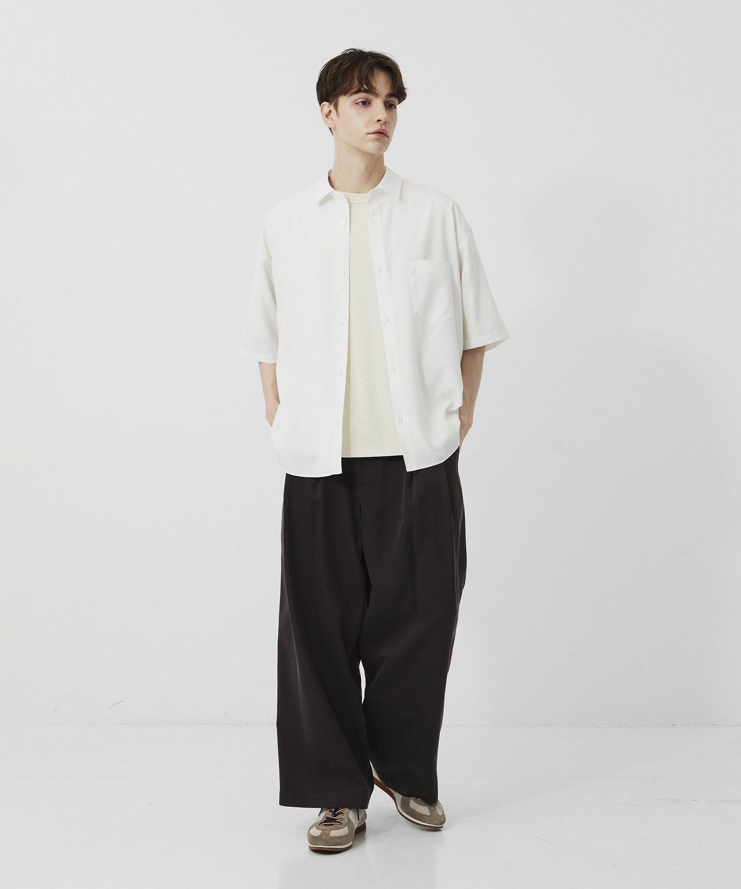 【再入荷】コンフォートリラックスレギュラー半袖シャツ