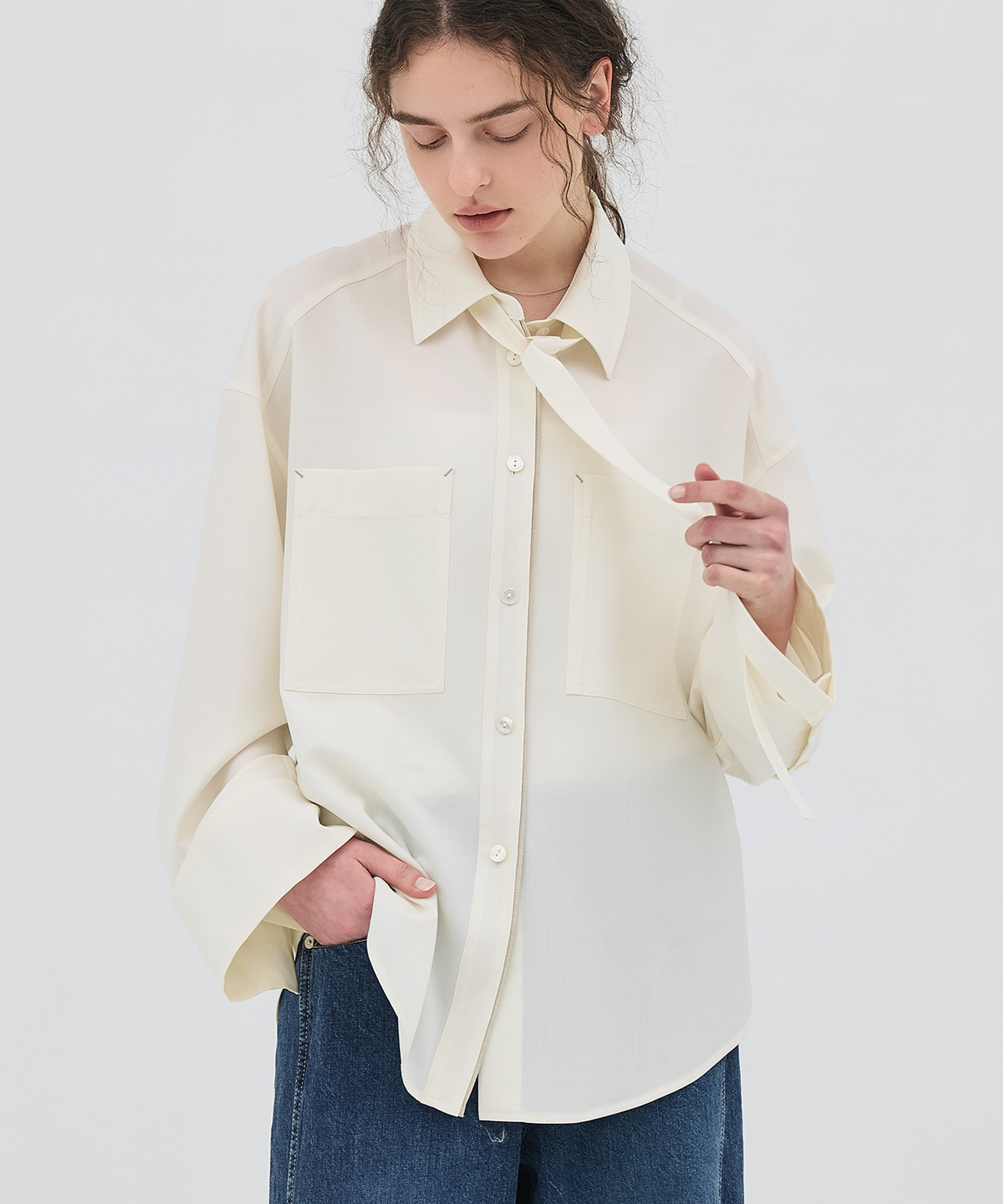 【再入荷|残り3点】ワイドカフスボウタイシャツ