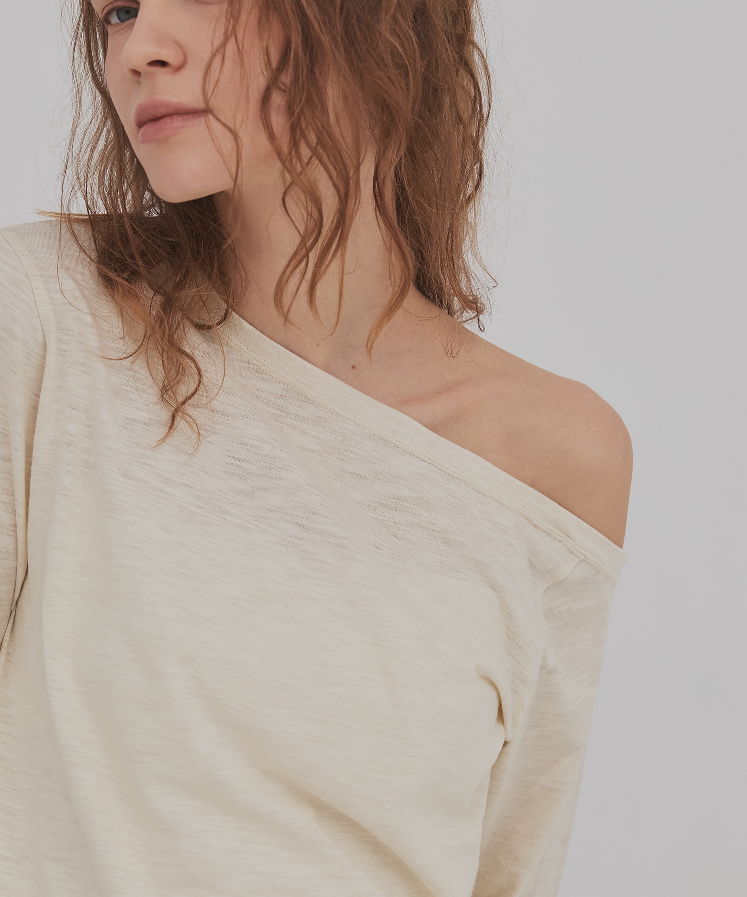 【残り僅か】メランジワンショルダーTEE