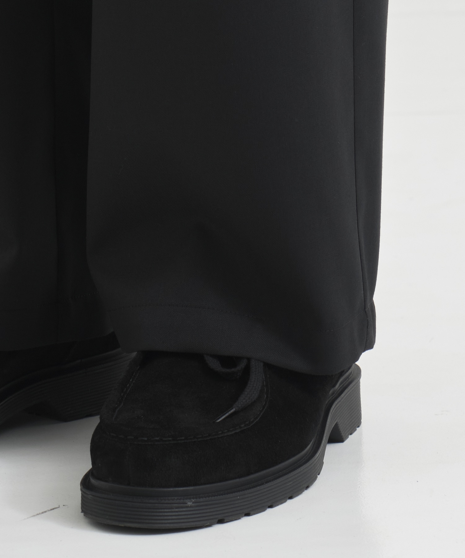 【残りわずか】TECH WOOL イージースラックス