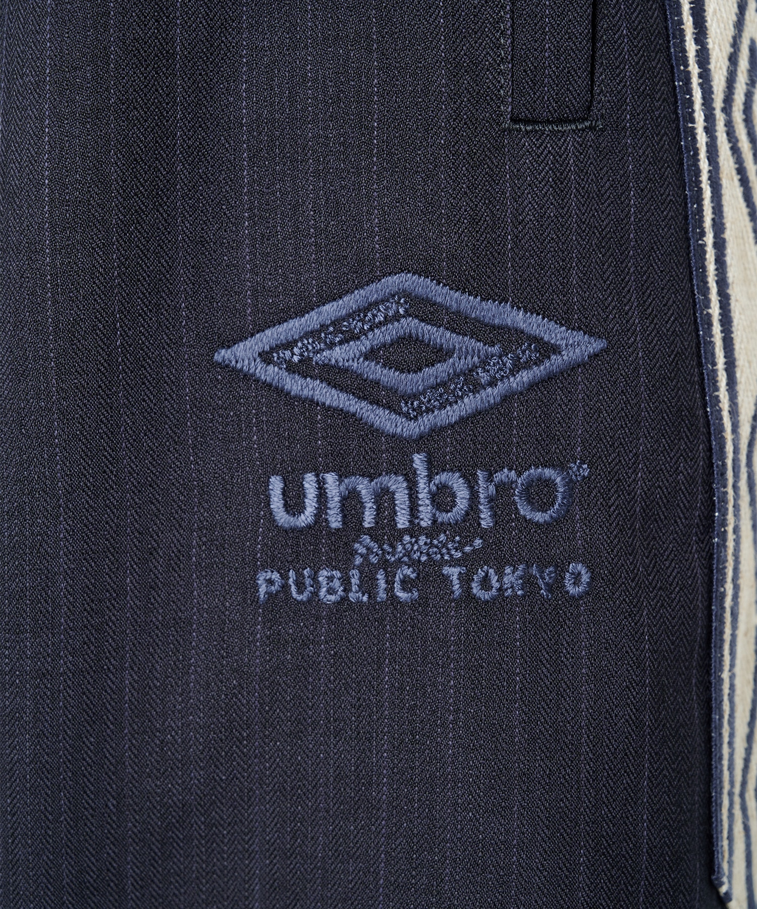 UMBRO ナチュラルトラックスカート