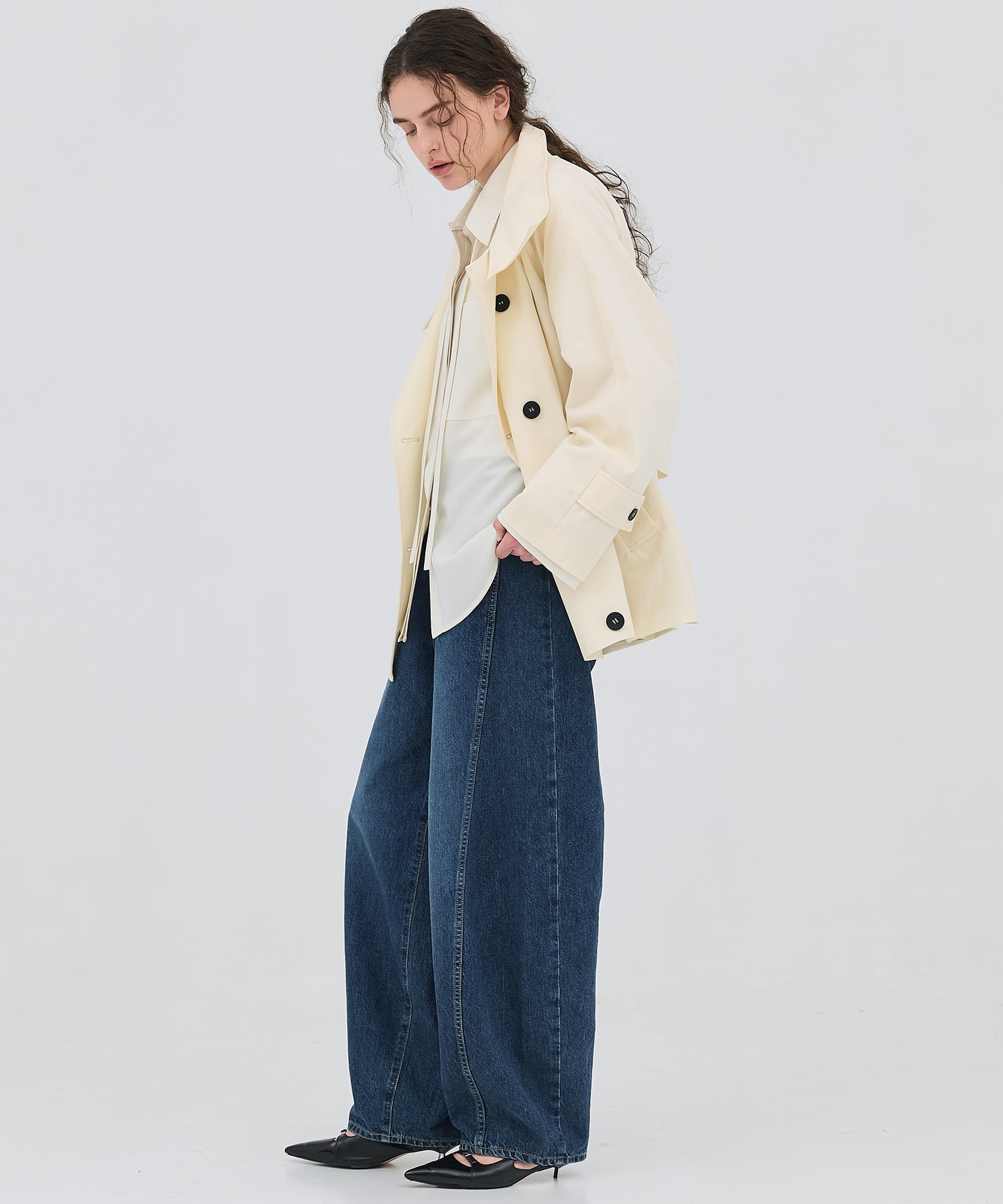 【完売間近】ファンネルネックショートトレンチコート