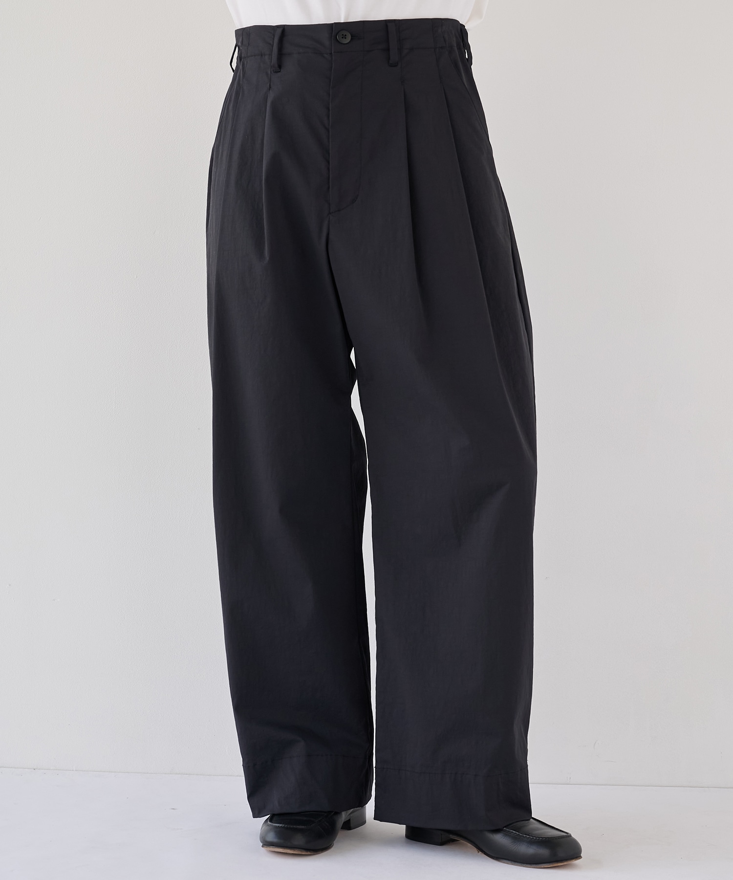 アポロックコンフォートワイドパンツ